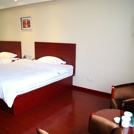 Hotel Shell Taiyuan South Station New South-East Bus Station Extérieur photo